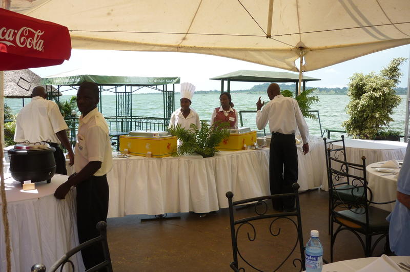 Resort hotel - Preparation of the lunch